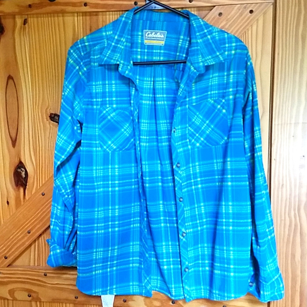 Long sleeve flannel shirt, size small